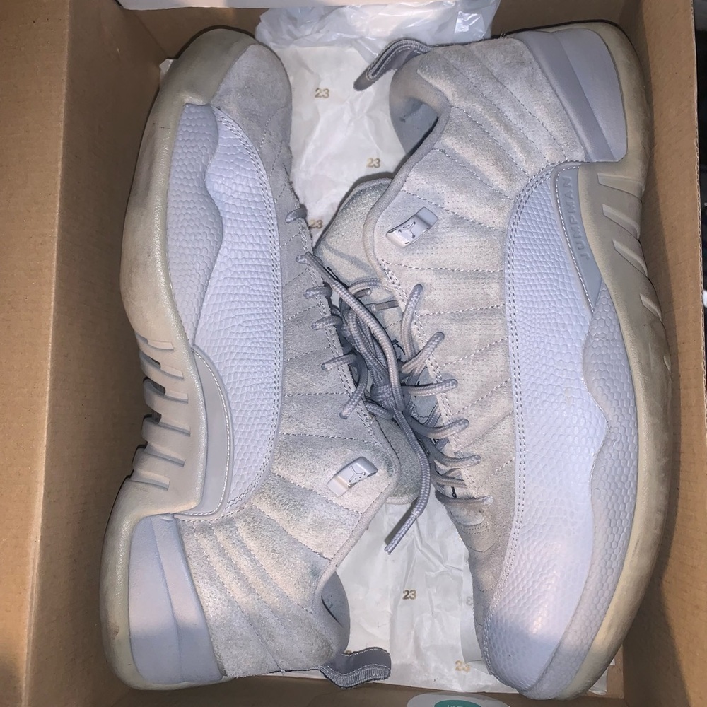 Retro Air Jordan 12 - Wolf Gray